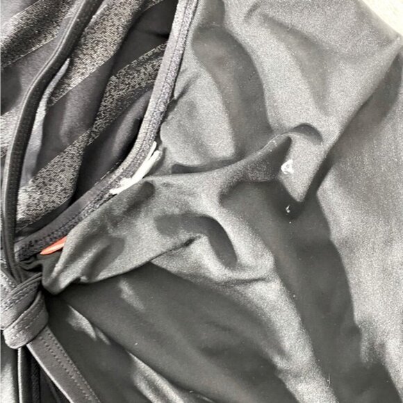 Women’s Black & Metallic Grey Striped One Piece Bathing Suit Swimsuit XL - Picture 6 of 14